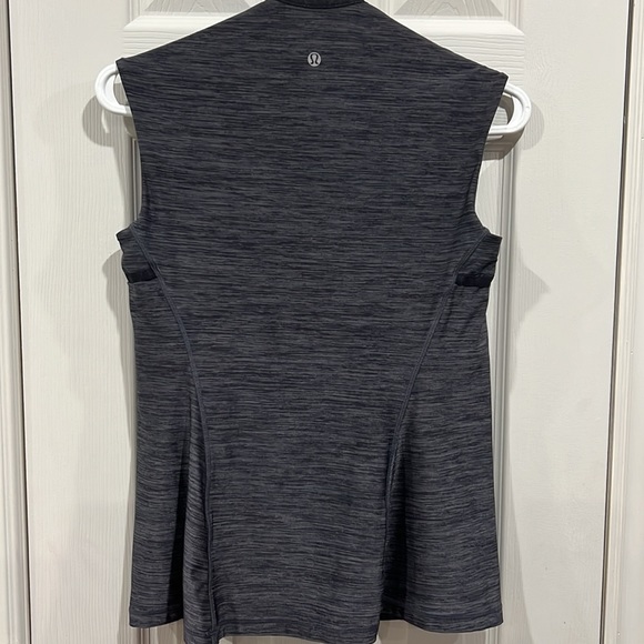 Lululemon Sleeveless top - Picture 3 of 7